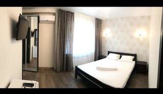 Отель Hotel Amina Фонтанка Двухместный номер Делюкс с 1 кроватью и дополнительной кроватью-2